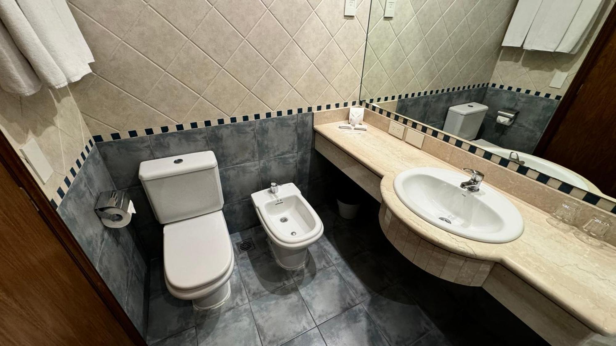 Gardi Hotel & Suites ブエノスアイレス エクステリア 写真